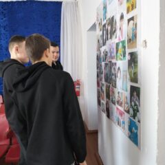 ФОТОВЫСТАВКА "Весна.Девчонки.Позитив"